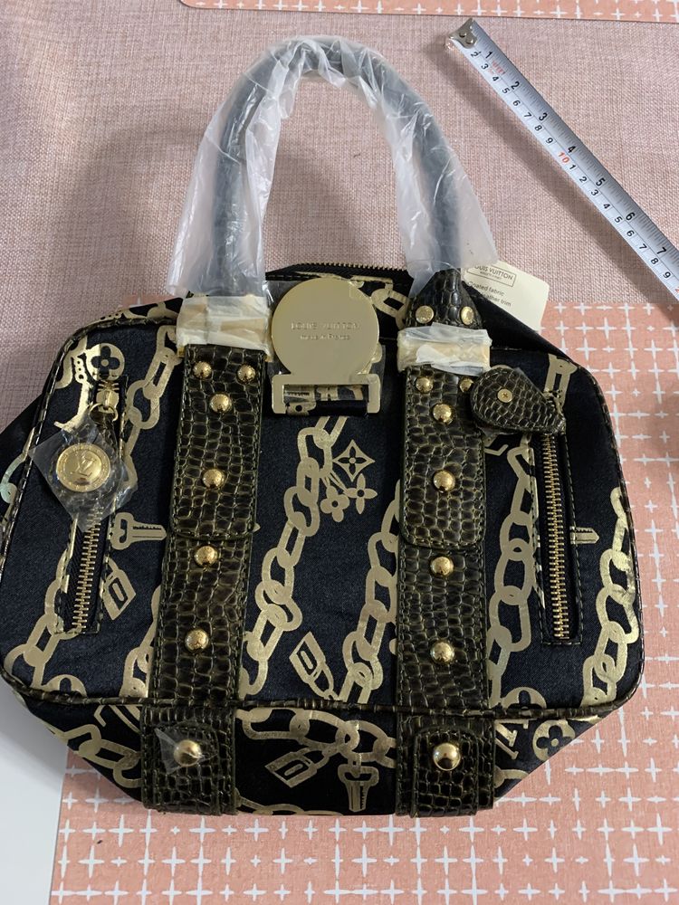 Torebka Louis Vuitton z USA