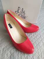 Красные лакированные туфли Lily Rose