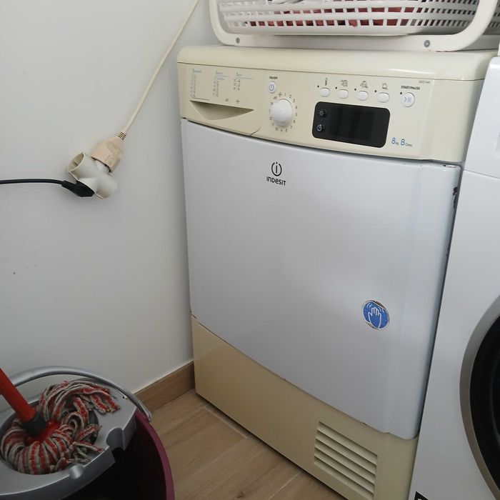 Maquina de secar roupa 8Kg