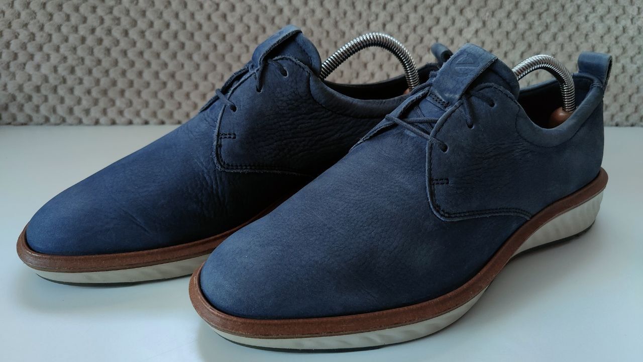 Туфлі Clarks Ecco Schnuerschuhe ST1 Hybrid 42р
Ecco Schnuerschuhe ST1