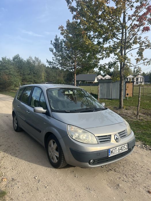 Renault Scenic 7 osób