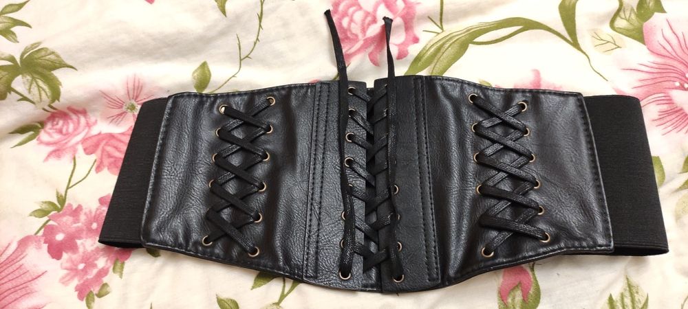 Корсет шкіряний чорний