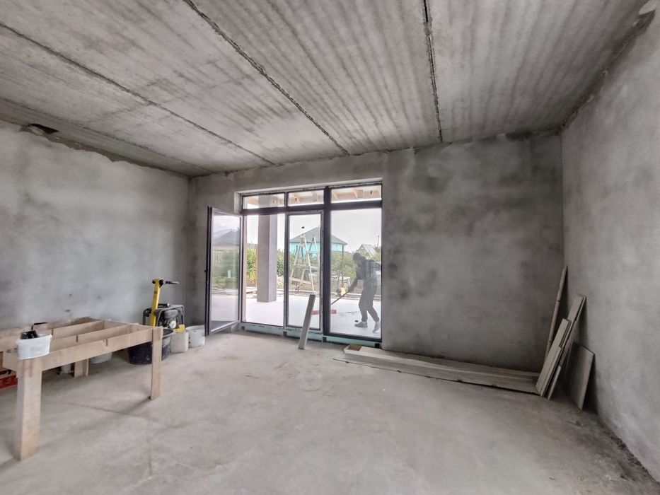 Новий будинок під лісом в м.Черкаси