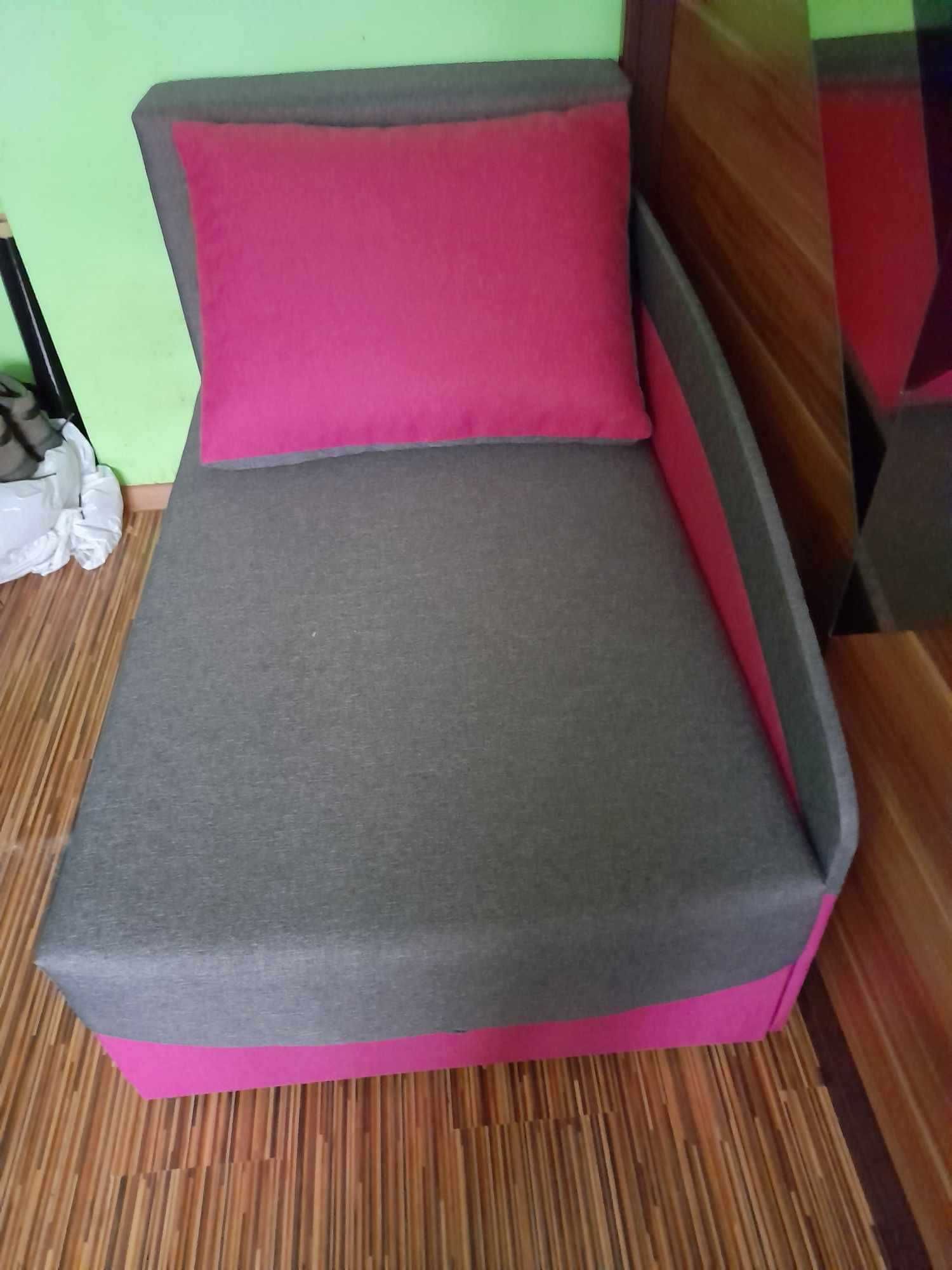 Sofa tapczan jednoosobowy