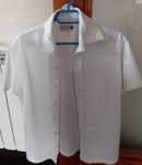 Camisa branca manga curta homem