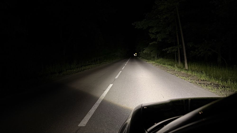 Lampy reflektory bi-led Audi a4 s4 b5
