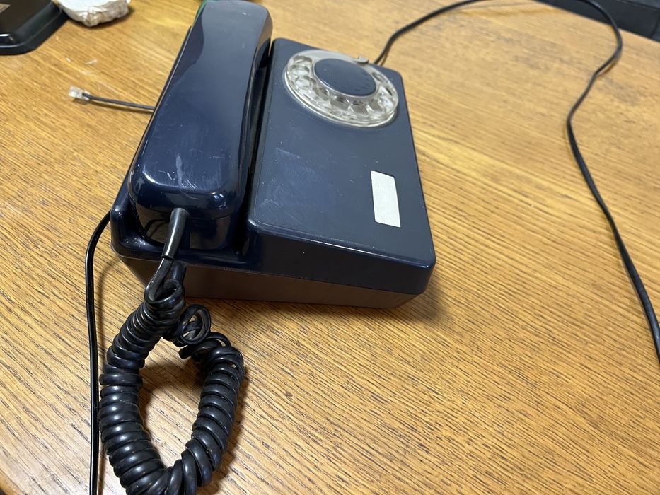 Телефон дисковый Tesla