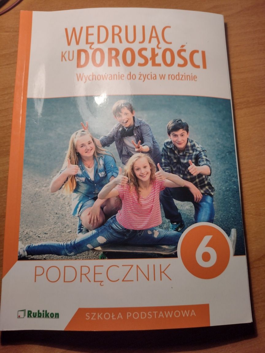 WĘDRUJĄC Ku Dorosłościklasa 6