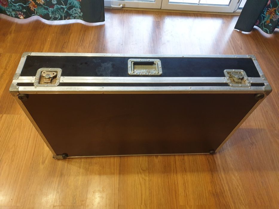 Duża skrzynia transportowa case walizka 111x74x24