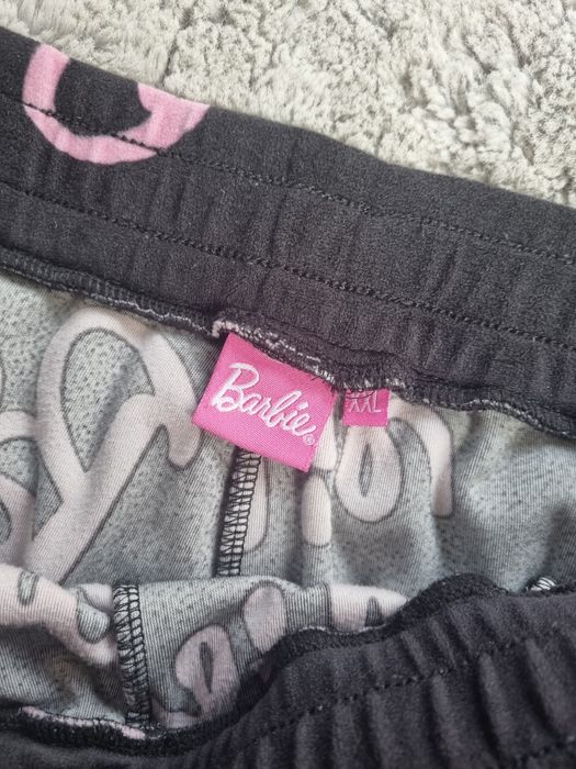Krótkie spodenki polarowe czarne barbie XXL