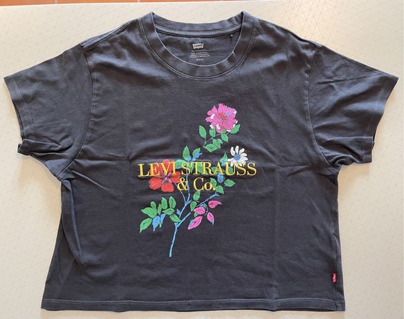 T-Shirt Preta Levis Original - MUITO POUCO USO