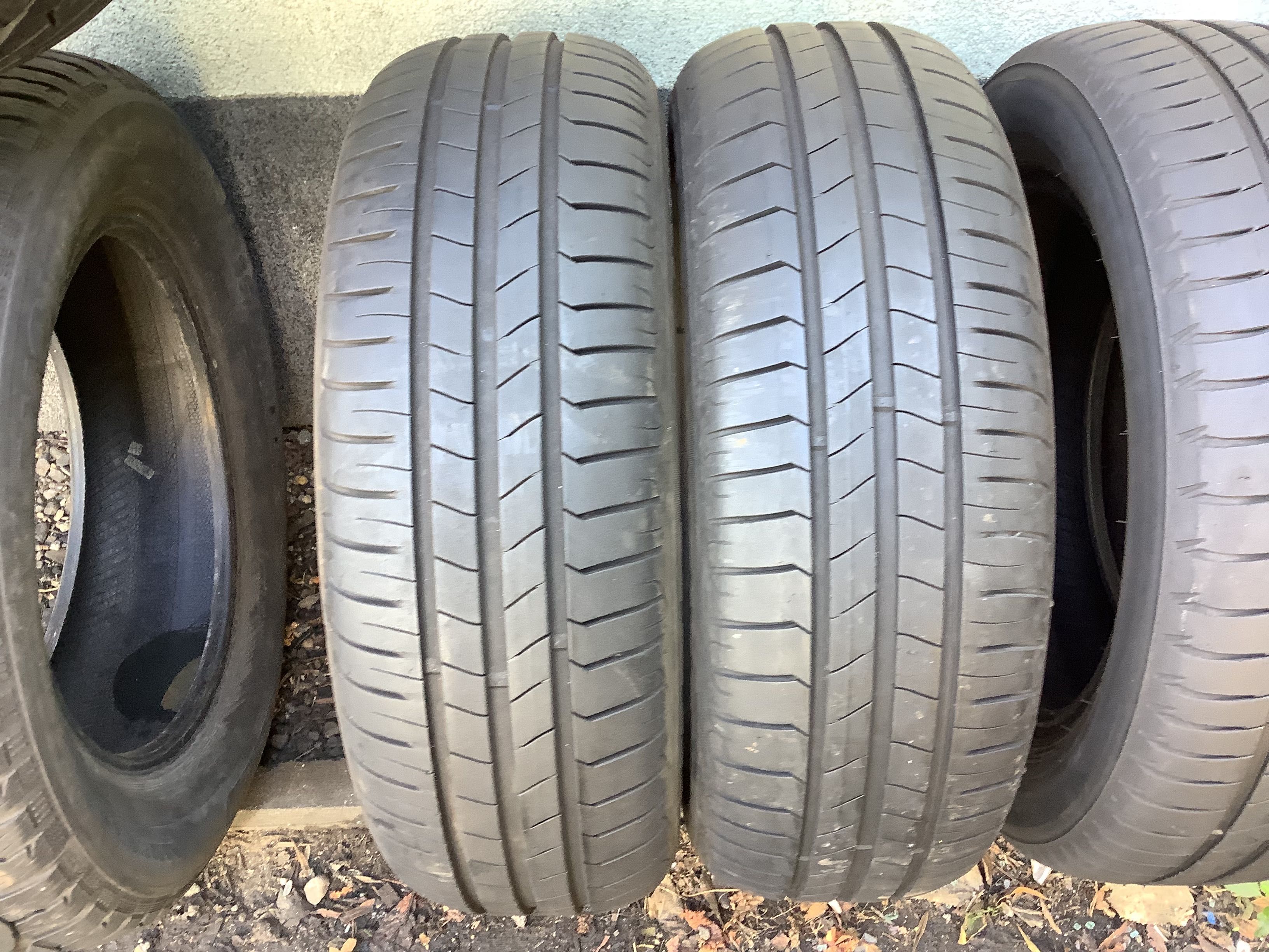 VOYAGER  185/65r15 2szt opony lato letnie 5.8mm