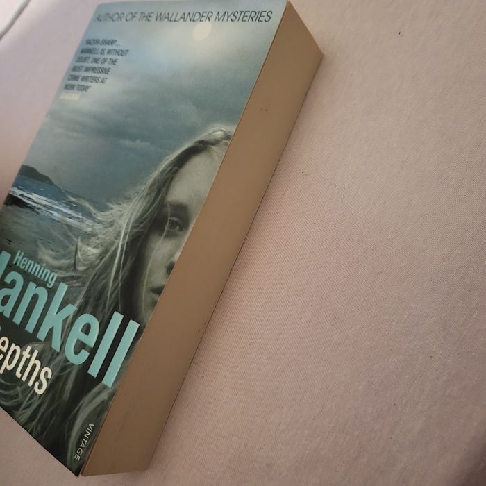 Henning Mankell, Depths