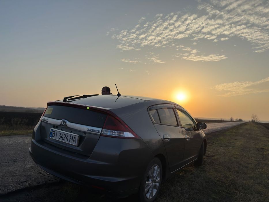 Honda insight гібрид