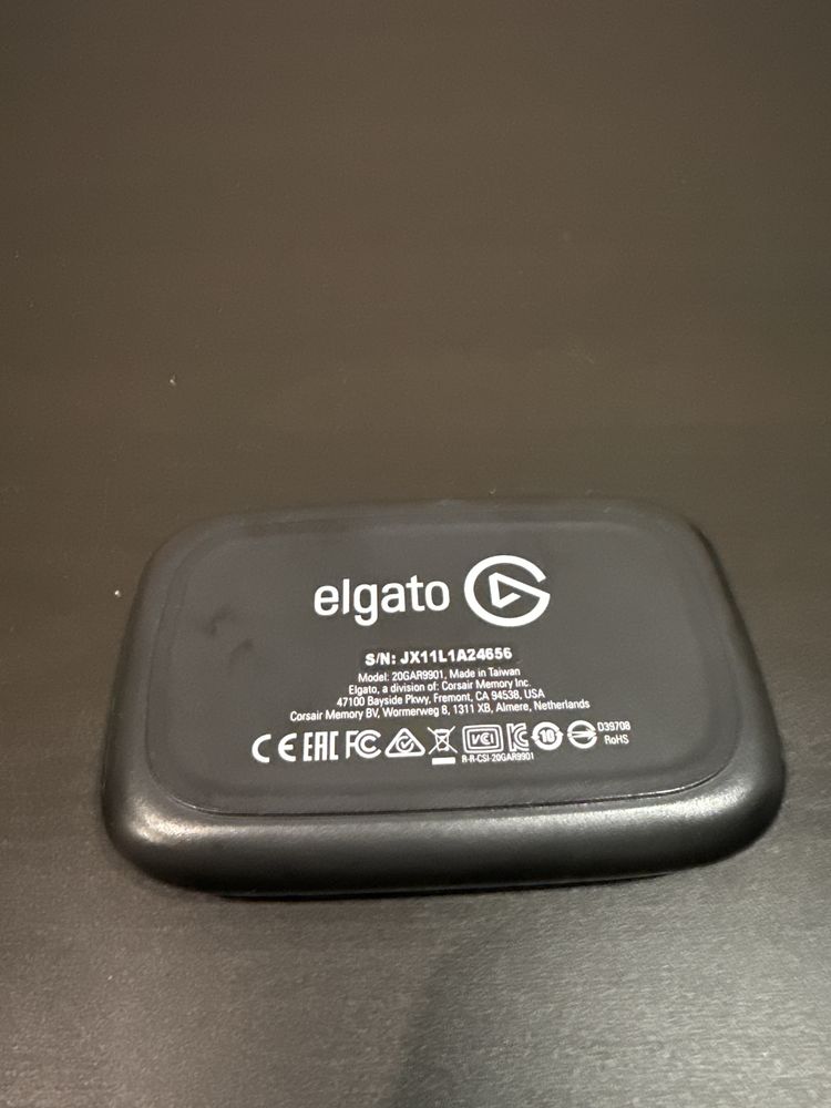 Pack Streaming – Elgato HD60 S+ + Splitter HDMI + 8 cabos HDMI