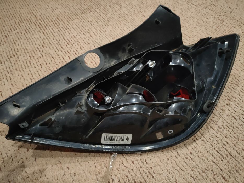 Задня ліва фара Opel Astra H