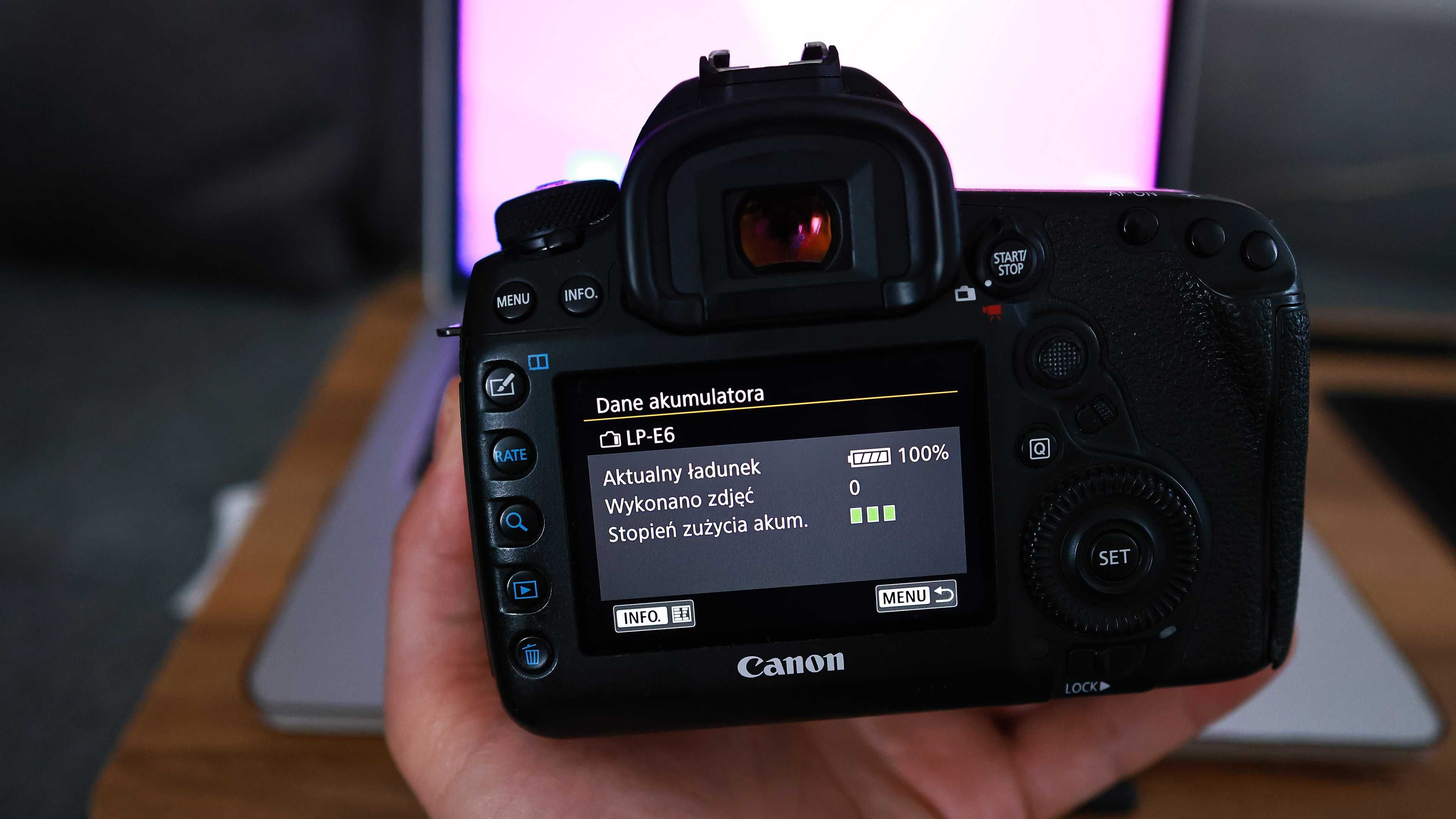 Lustrzanka Canon EOS 5D Mark IV
