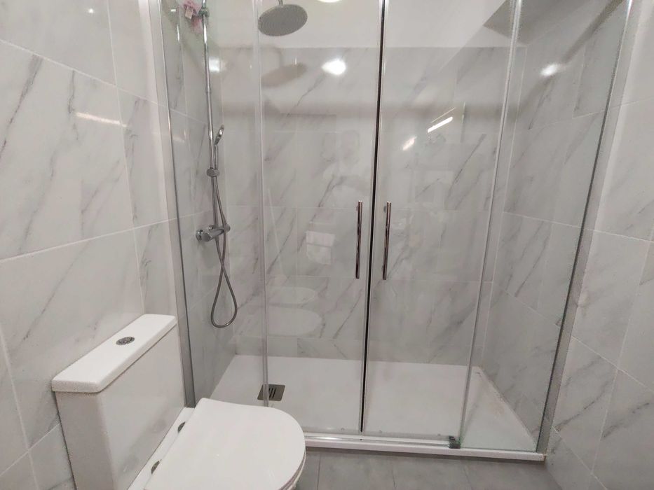 CANALIZADOR  Reparação de fugas de água e desentupimentos