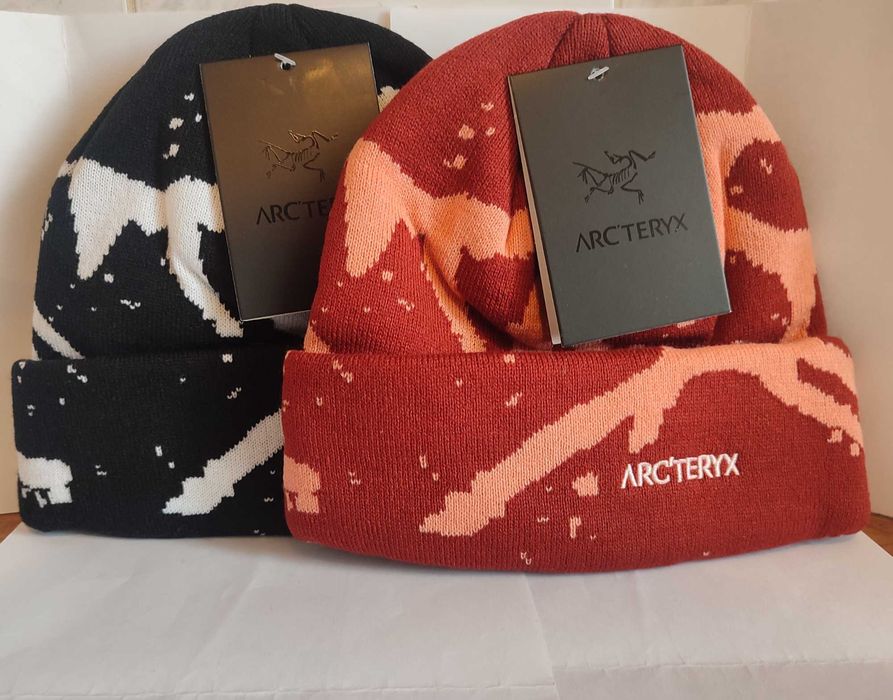 Шапка Arcteryx Grotto Toque горпкор