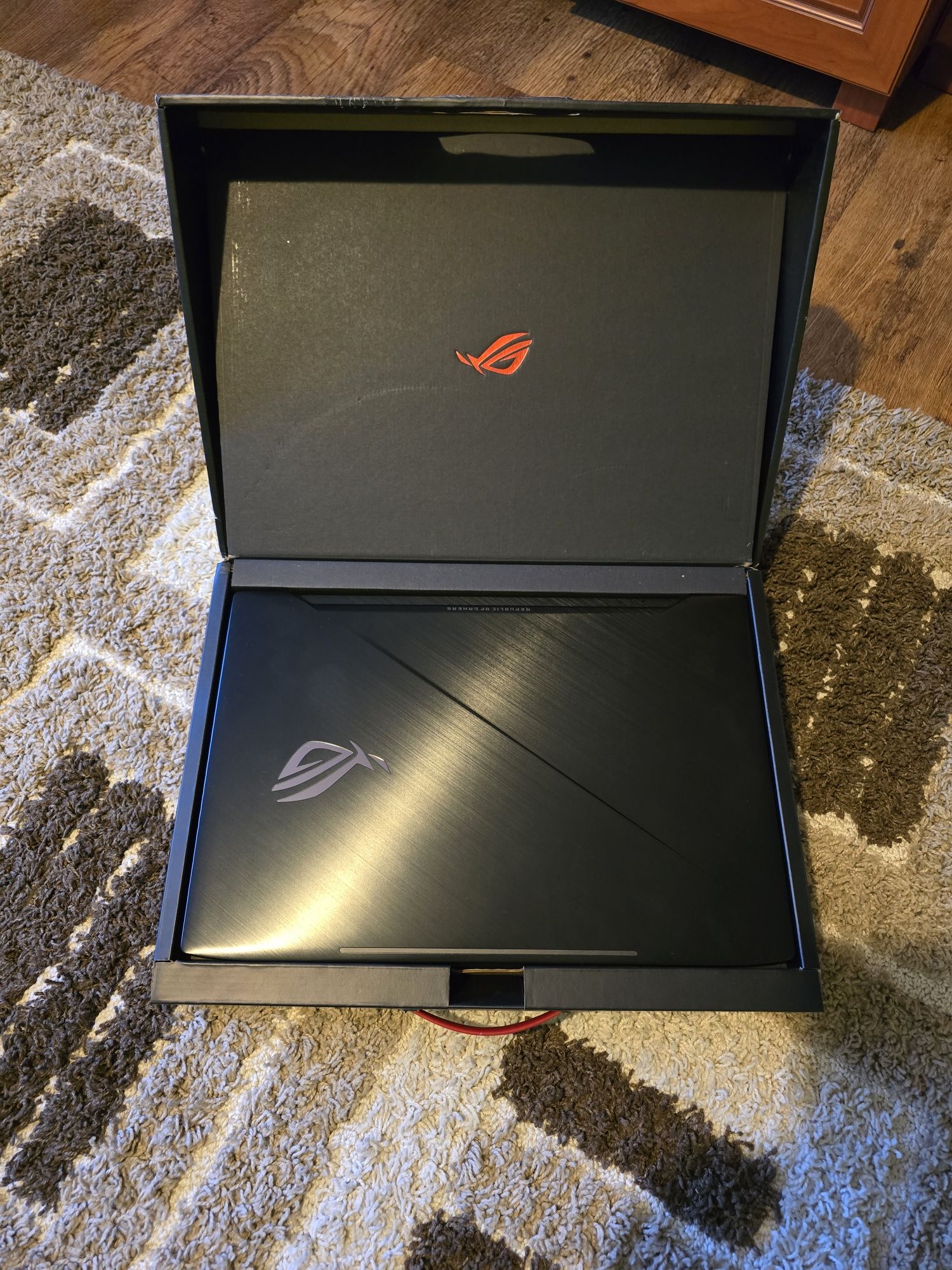 Asus rog strix GL703GE