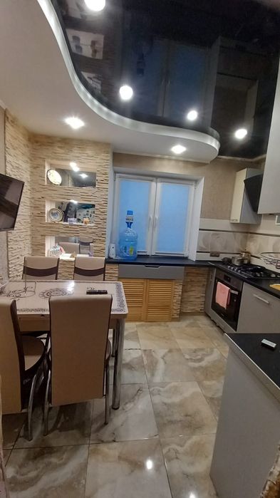 Сдам трёшку на долгий срок