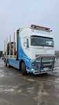 Samochód ciężarowy Volvo FH16 2014 r. do transportu drewna