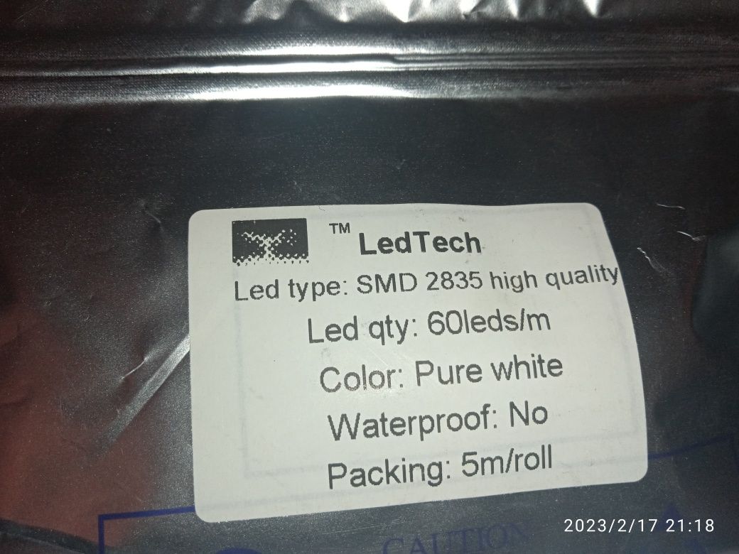 Світлодіодна стрічка SMD 2835 60 д/м 12V 4,8 Вт IP20 Pure whi