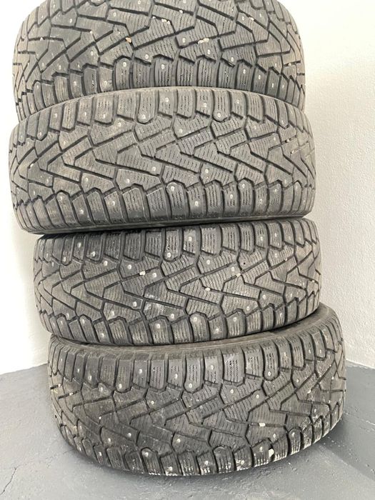 Резина Pirelli ICE ZERO 215/60/16