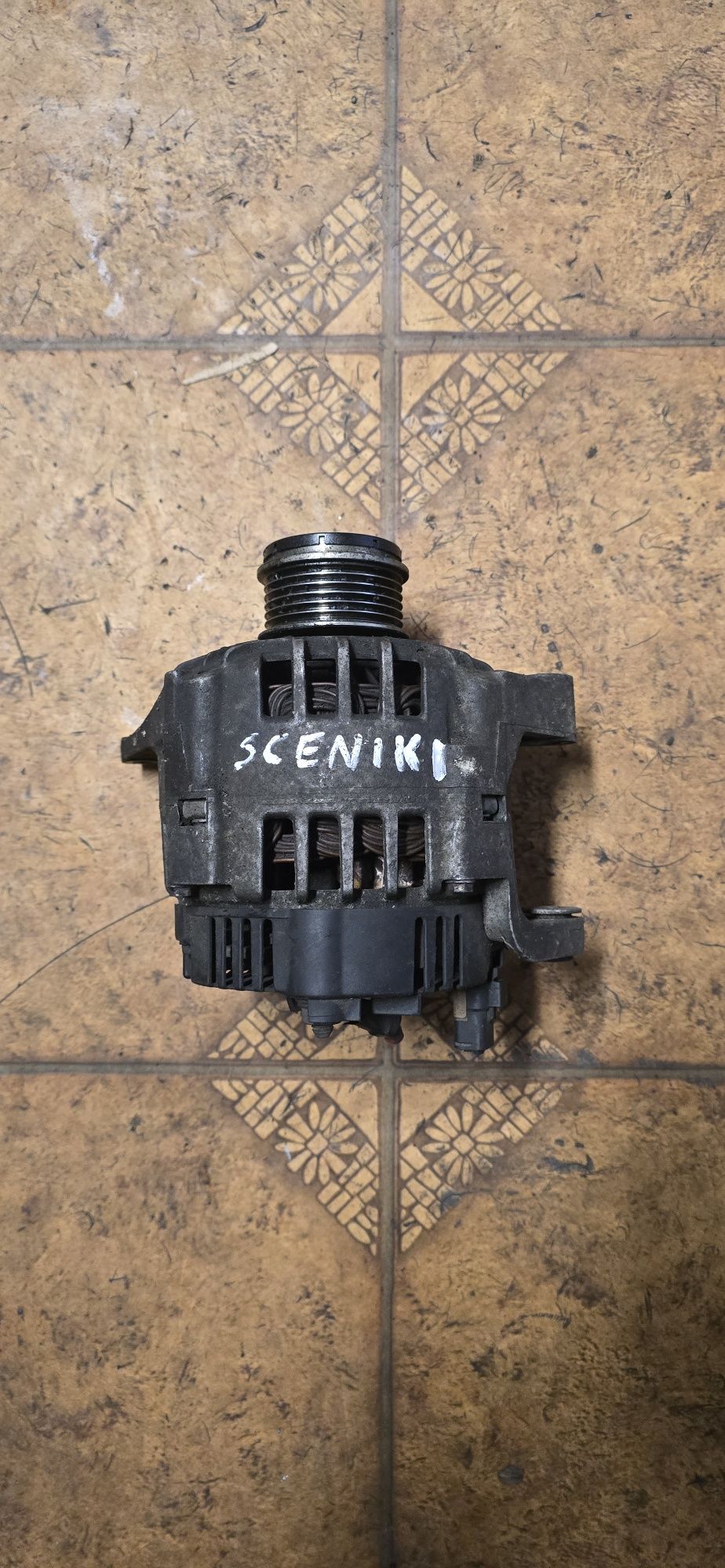 Alternator Renault Scenic II 1.9 DCI  82000  54588