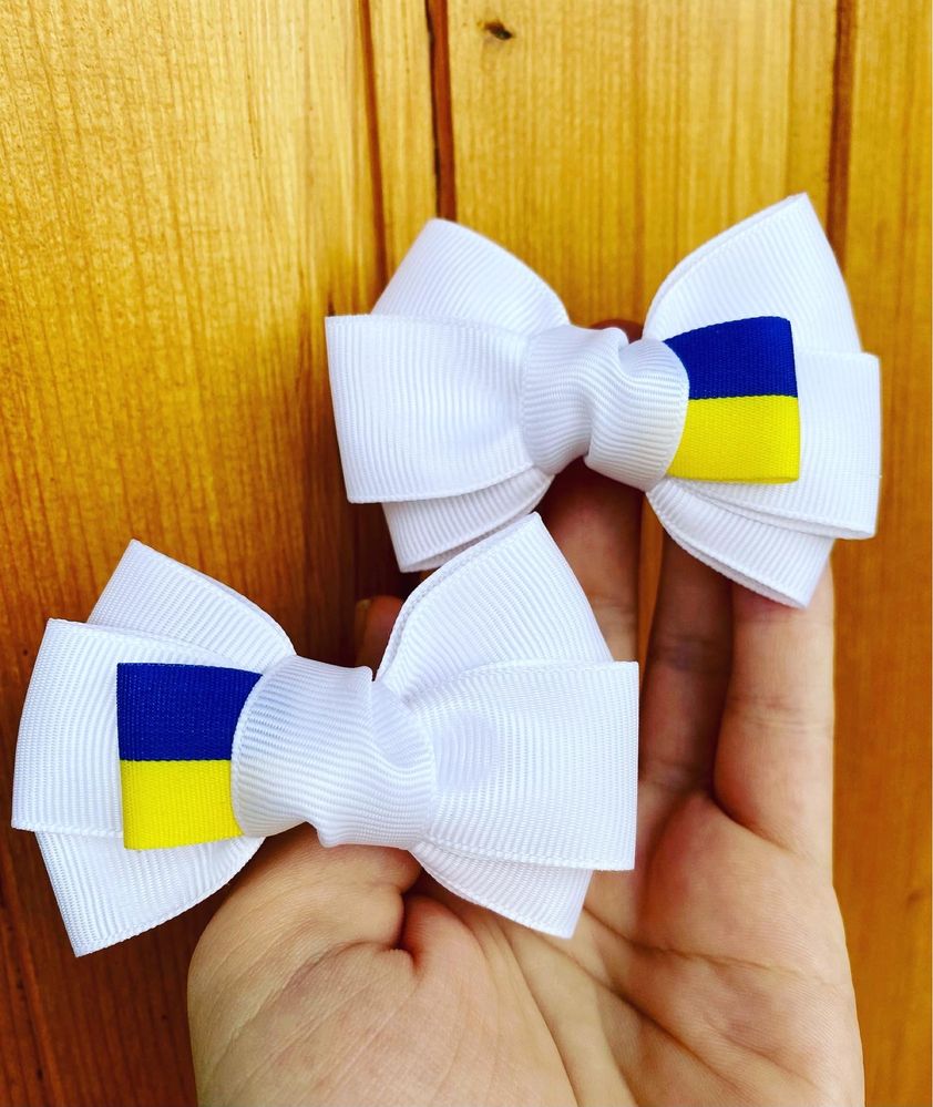 Патриотический венок.  Украинский флаг. Патриотические резинки