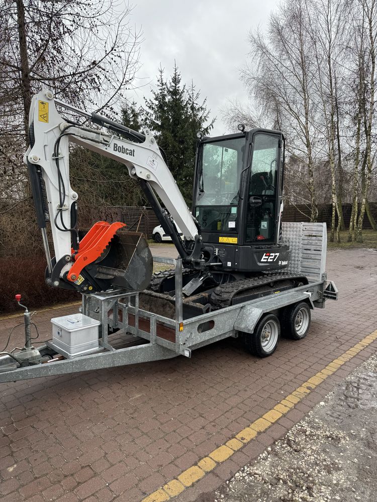 Usługi minikoparką BOBCAT E27 + wywrotka DMC 3,5 tony