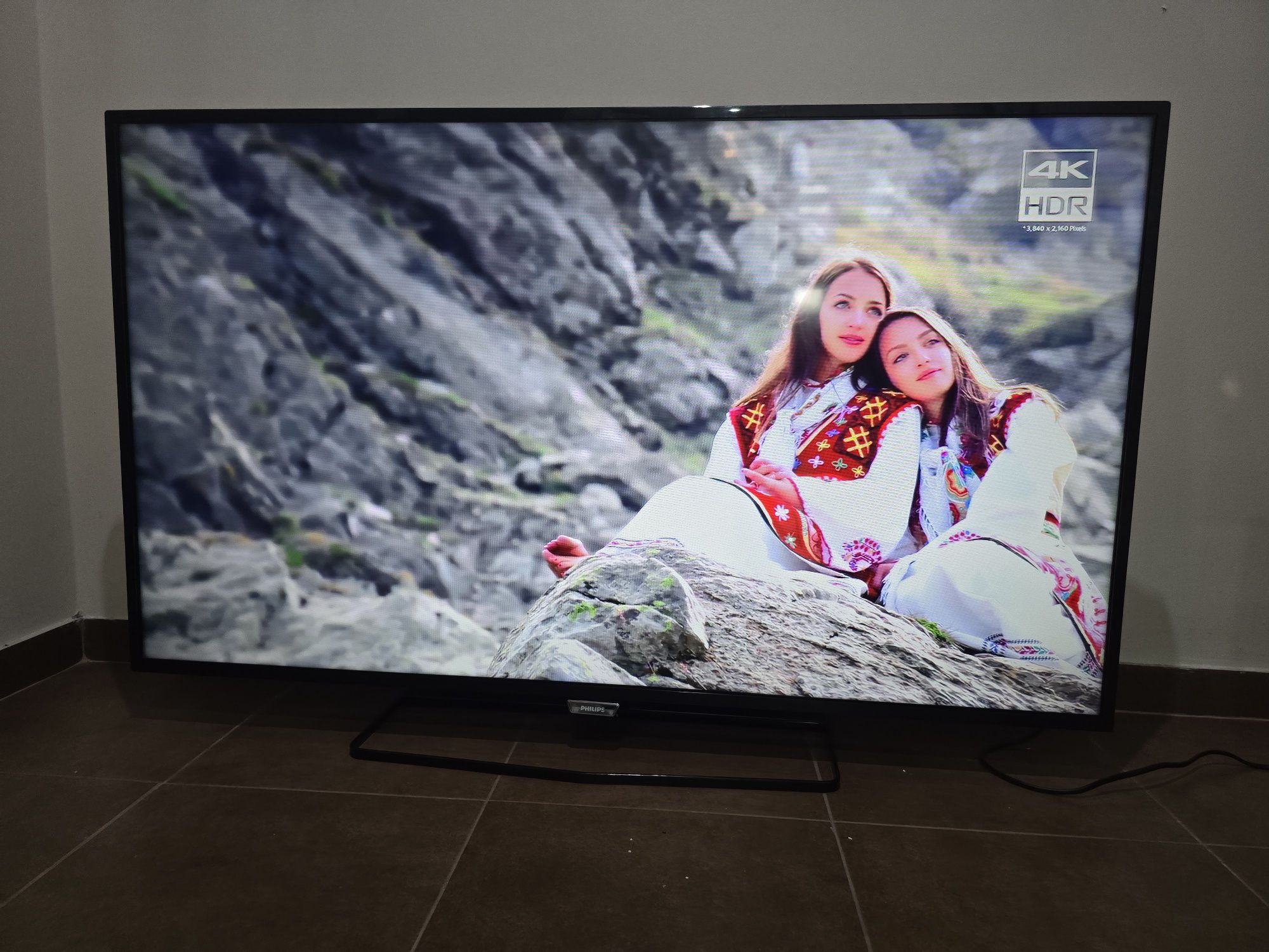 Tv PHILIPS 48 cali Android 4k System T2 4K