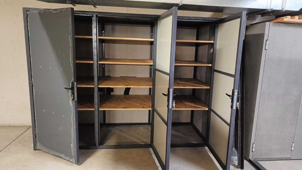 Szafy Garażowe na Wymiar