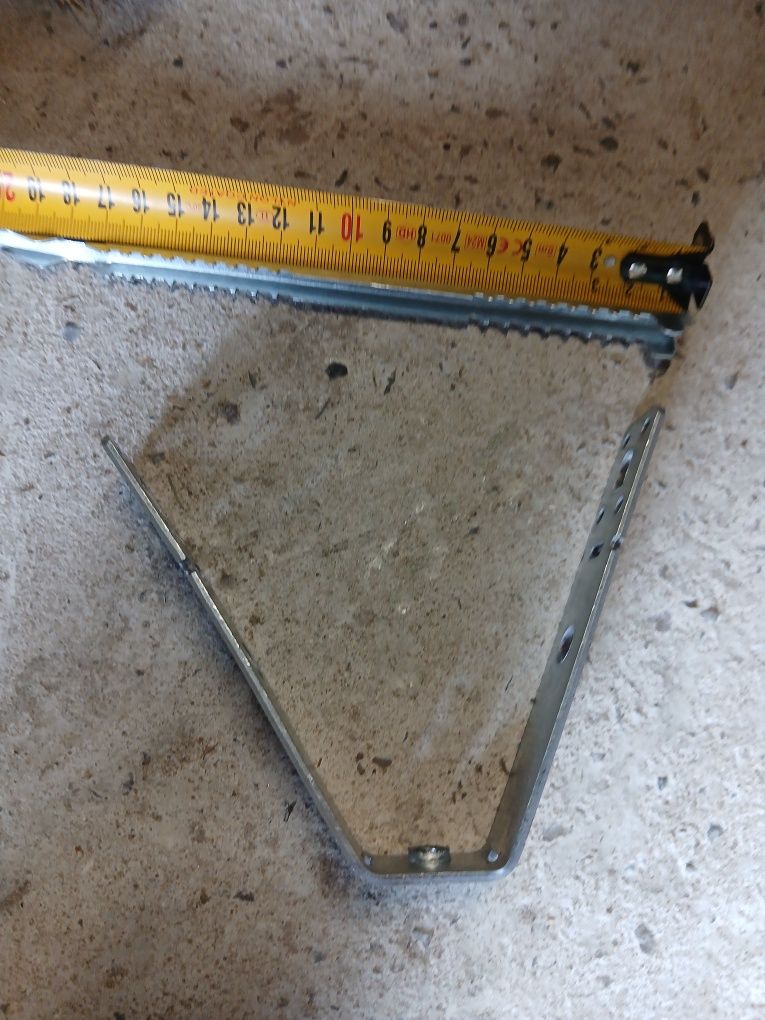 Wieszak do blachy trapezowej M8 + zawieszka