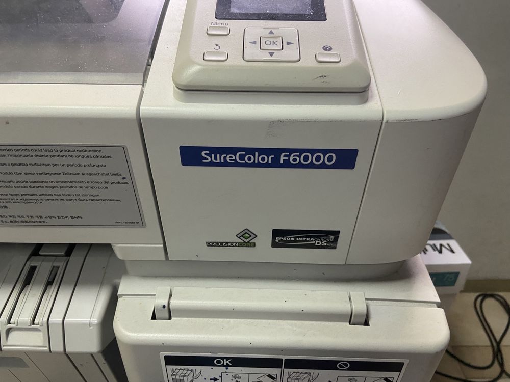 Impresora Epson Surecolor F6000