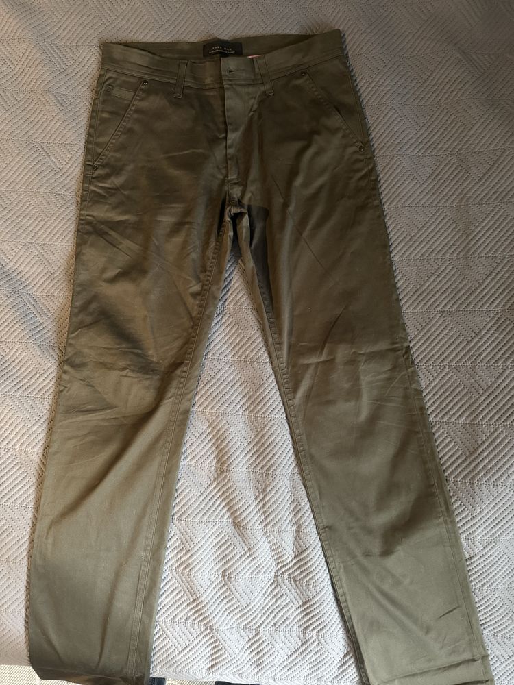 Брюки кольору хакі Zara