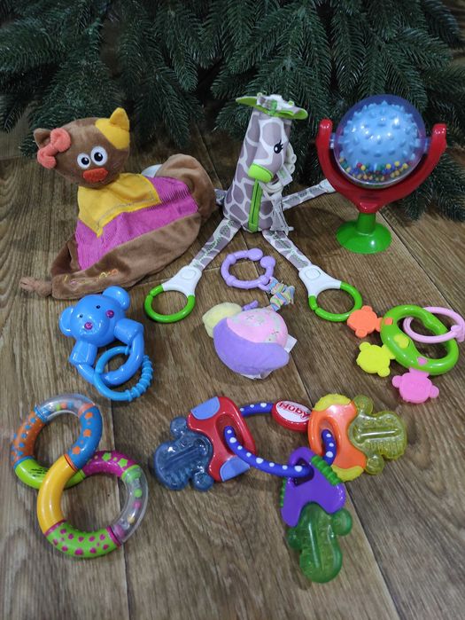 Развивающие игрушки погремушки кубики Chicco, Fisher Price, Tolо,Elc