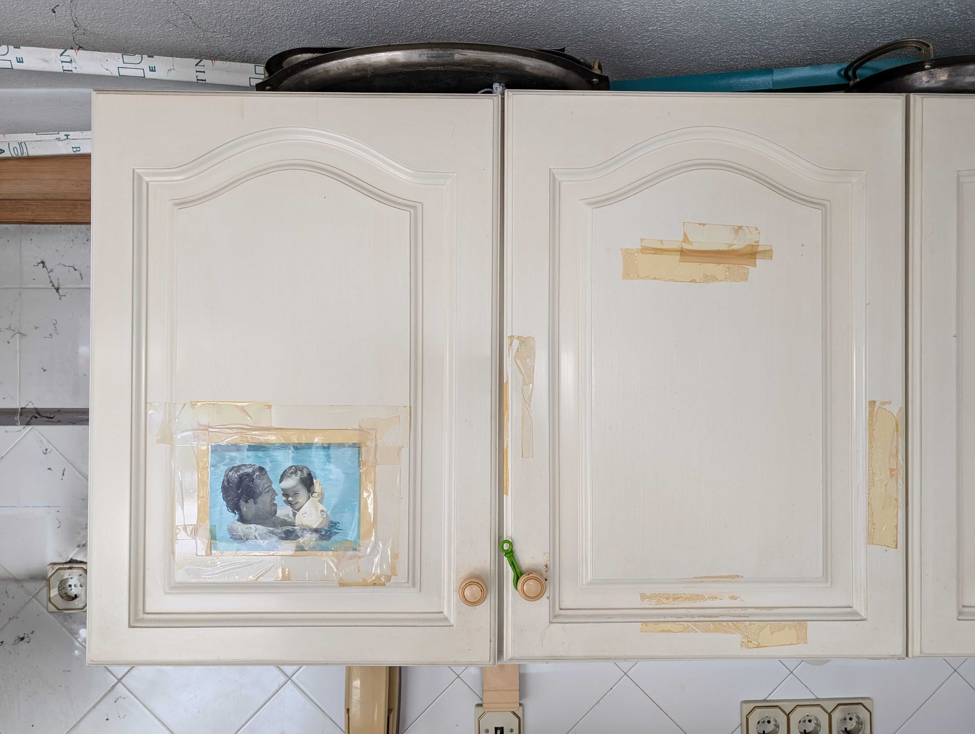 Cozinha antiga com bancada em granito