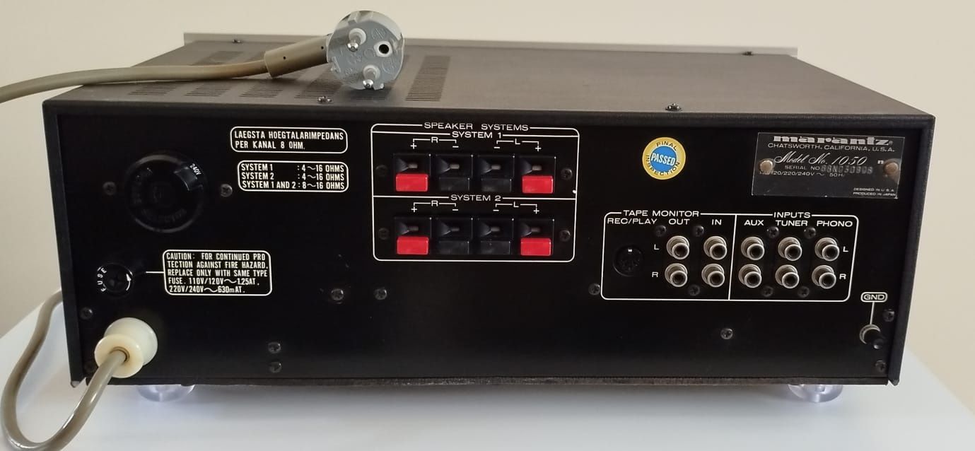 Marantz model 1050