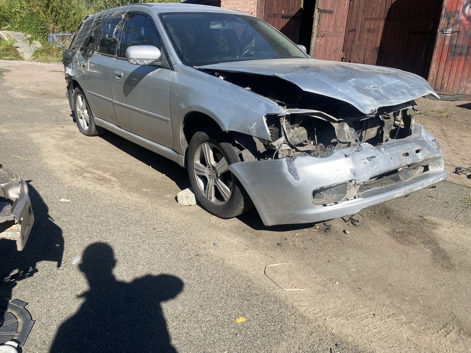 Subaru LEGASU 2004р 2.0 бензин