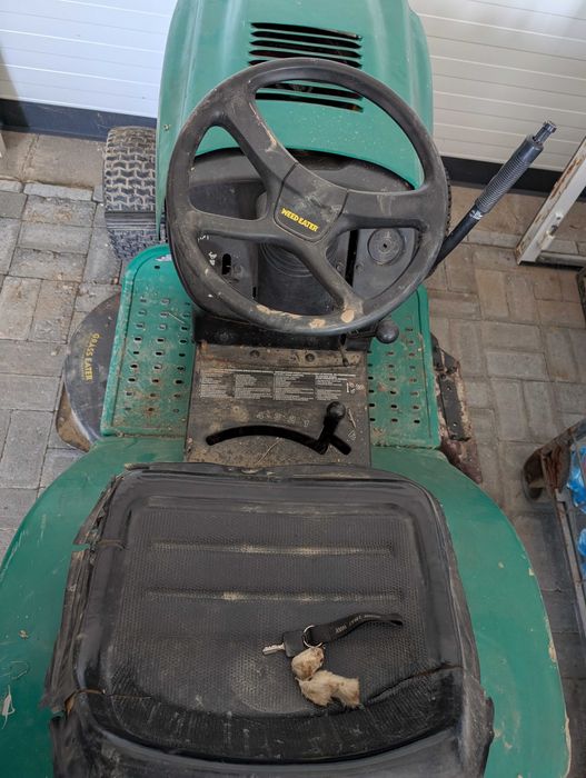 Kosiarka traktorek Weed Eater – silnik Briggs & Stratton