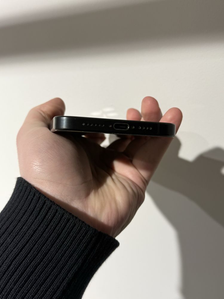 Apple iPhone 15 Pro Max 256Gb. ( Black Titanium )