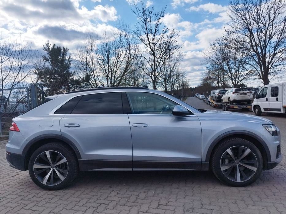Бампер Audi Q8 2018- разборка Ауді ку8 запчастини