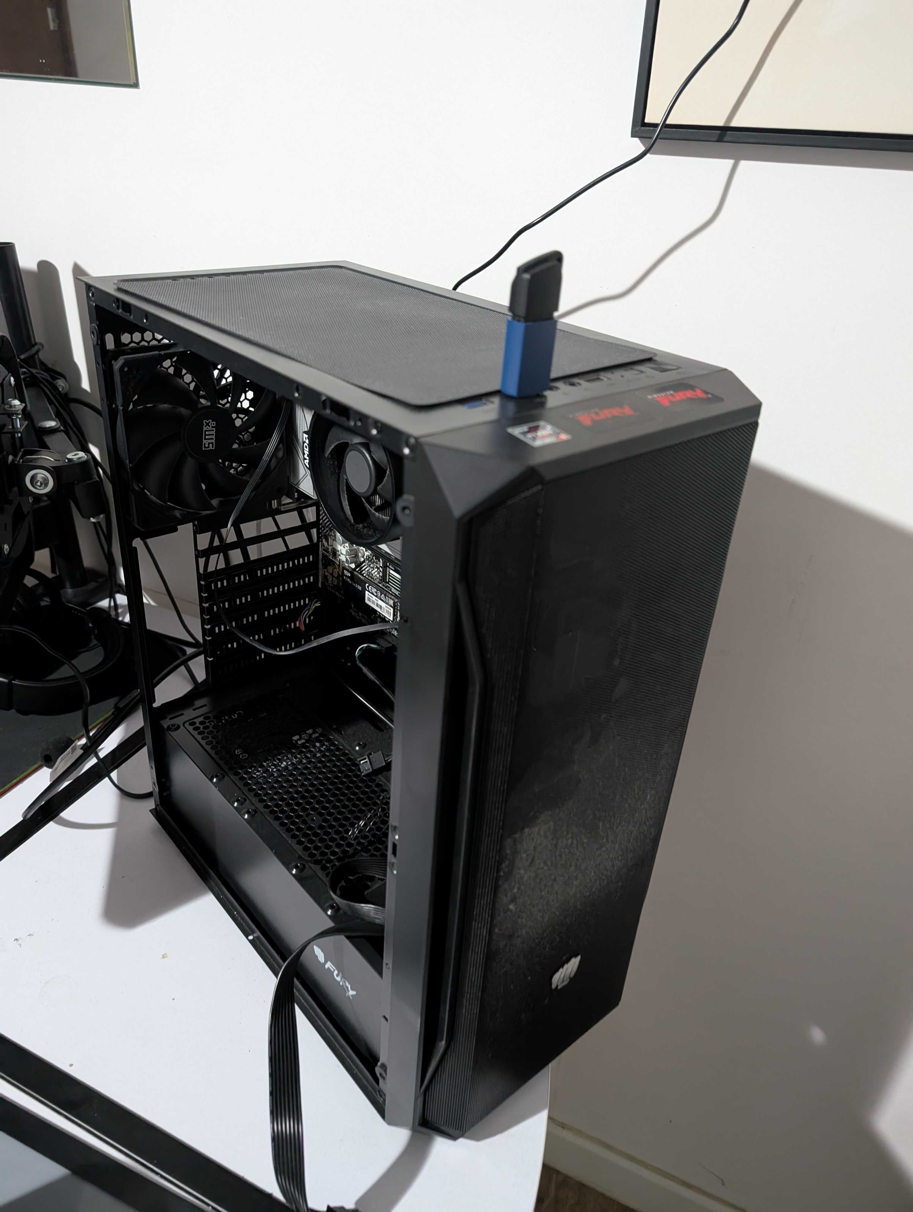 Komputer PC z IGPU