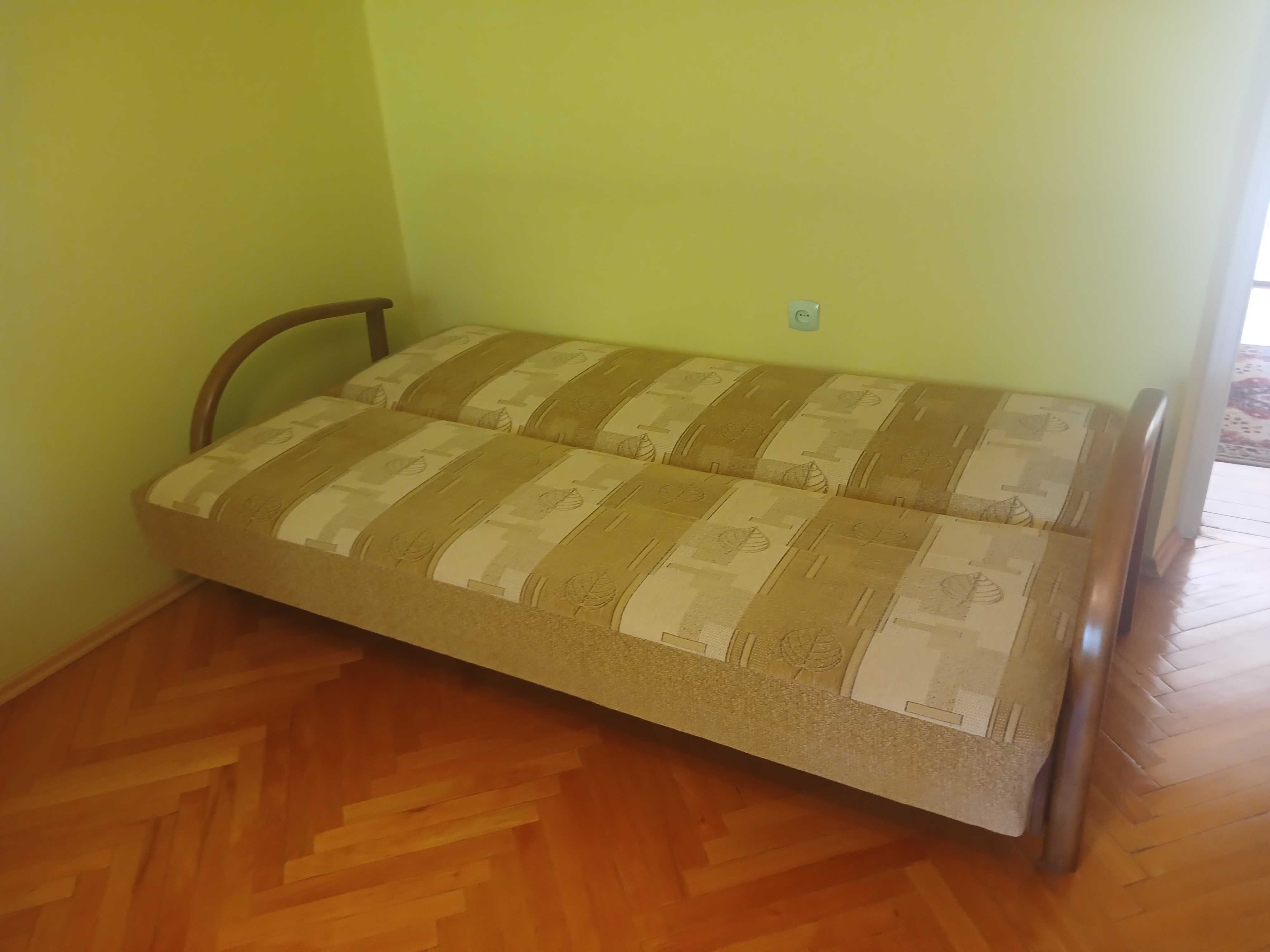 Oddam sofa 210cm zadarmo