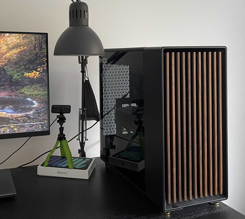 Komputer stacjonarny Ryzen 9 9950x RTX 4080 Super