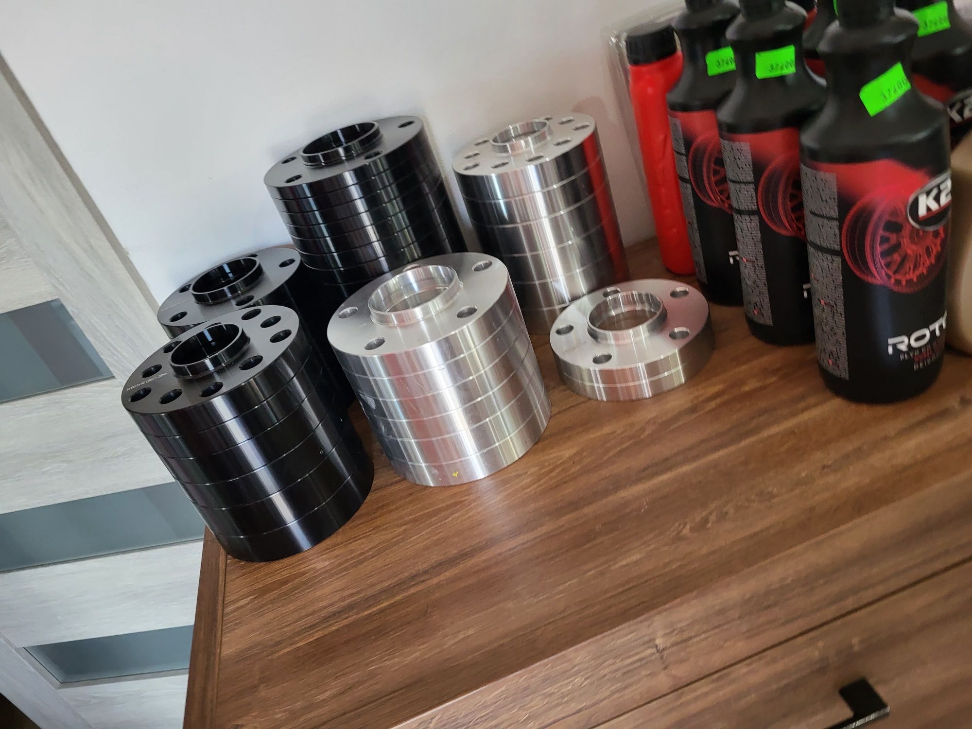 Dystanse 30mm  5x100 lub 5x112 Audi VW Skoda Seat