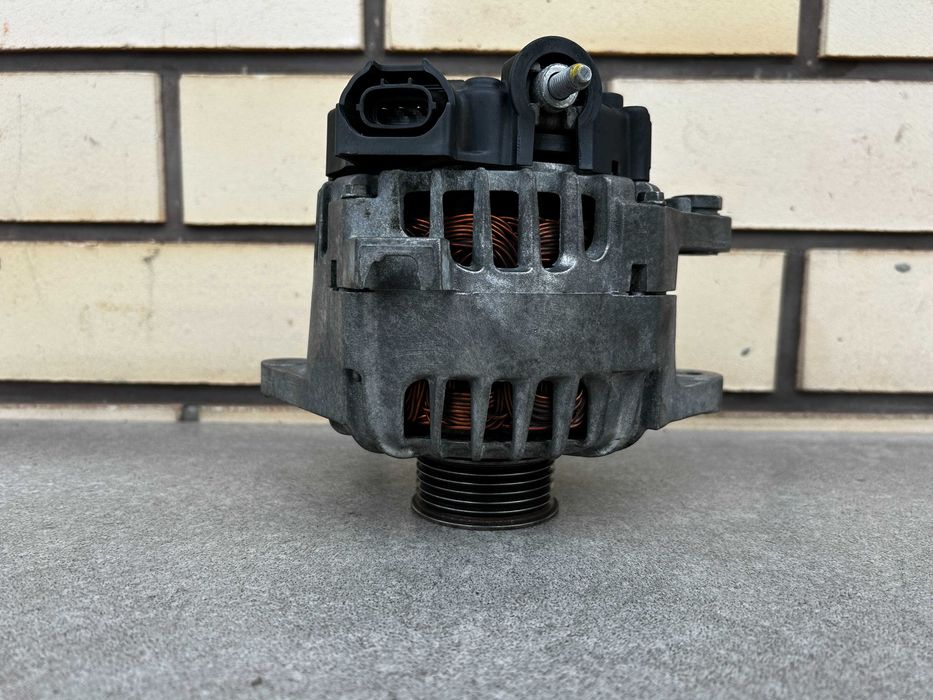 генератор KIA Ceed Soul Venga Hyundai IX20 I40 I30 IX35 1.4, 1.6 бен