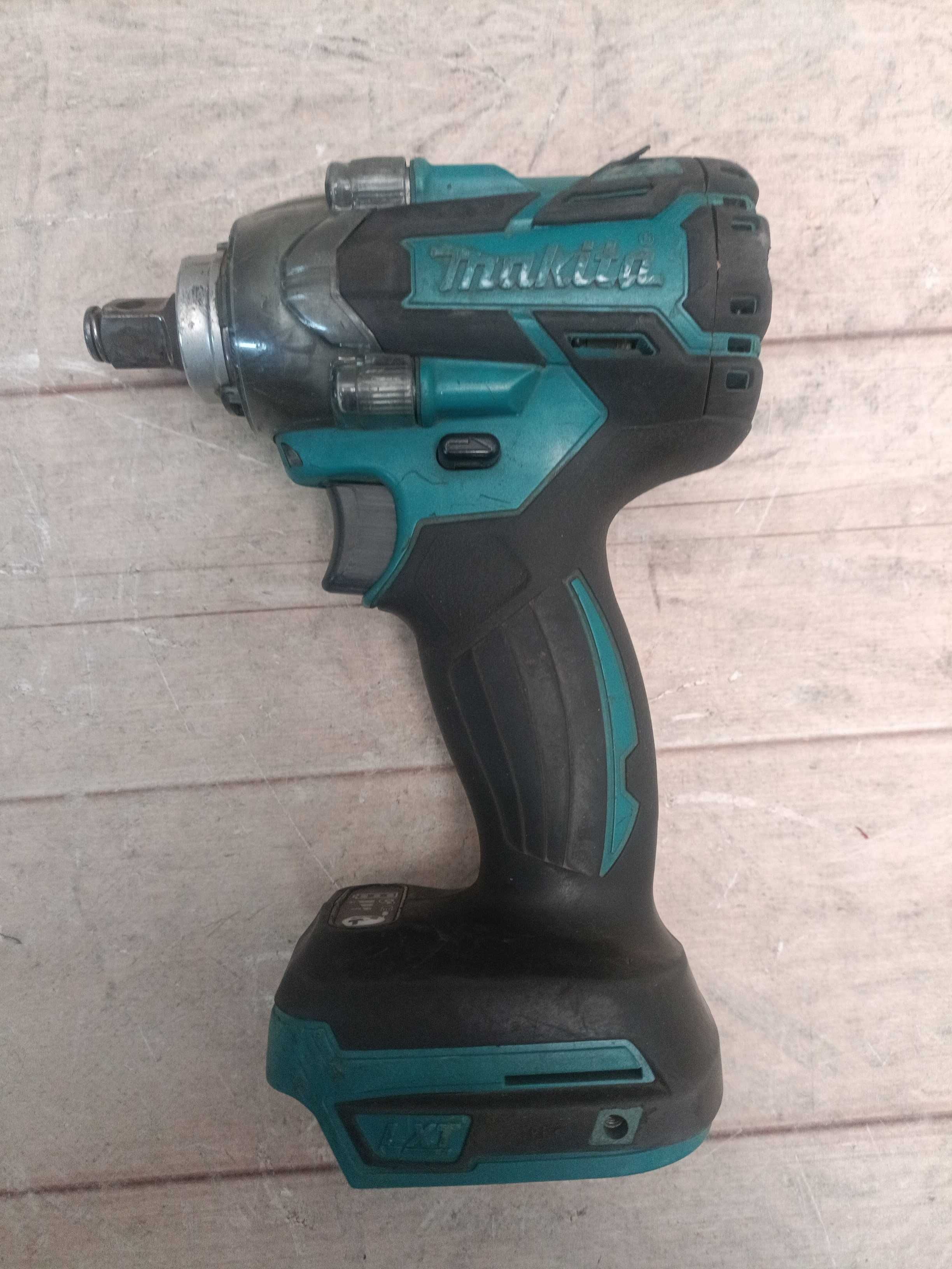 Makita DTW 285 аккумуляторный ударный гайковерт, 18В, 280 Нм