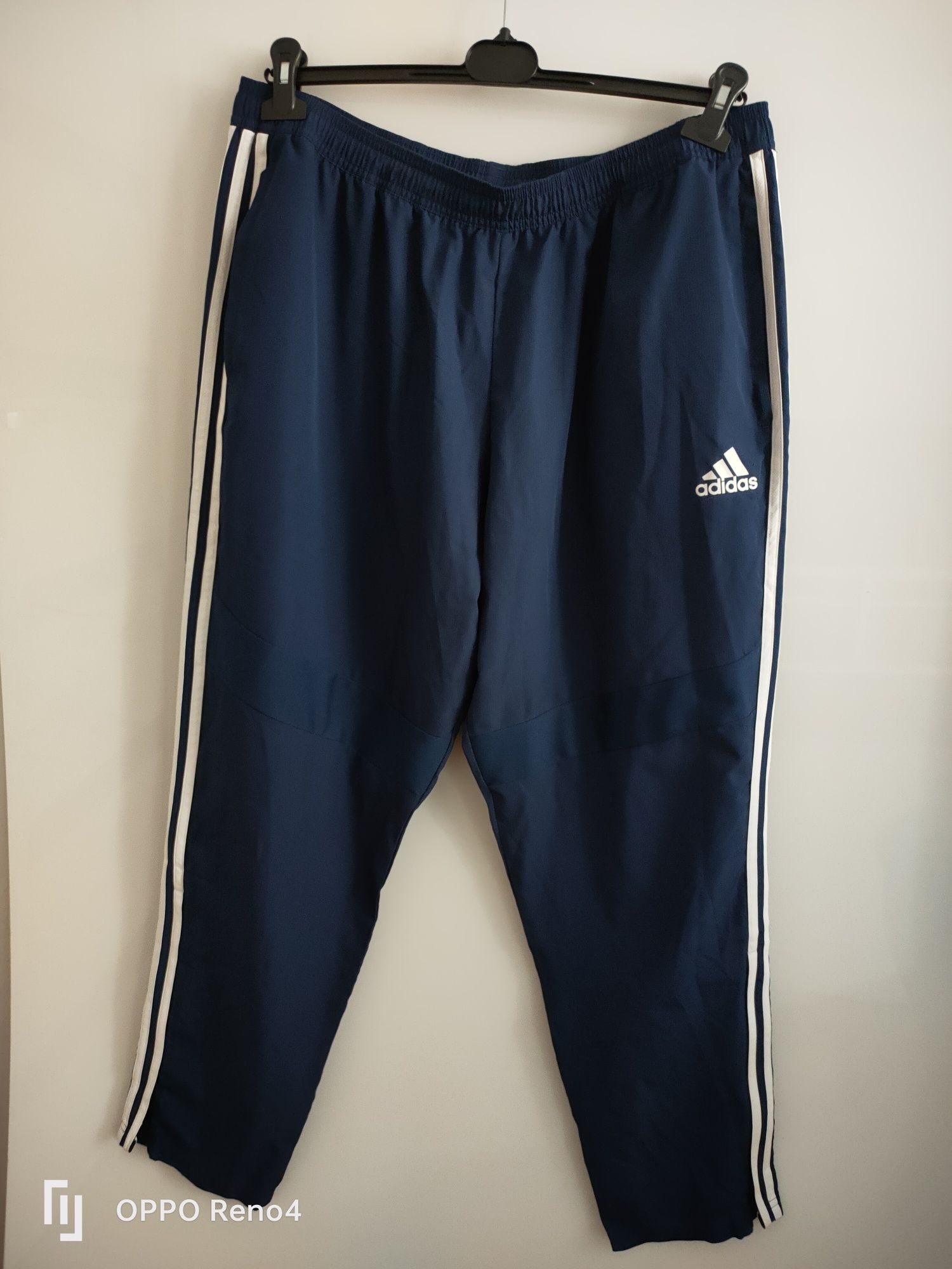 Nowe męskie spodnie dresowe Adidas XXL